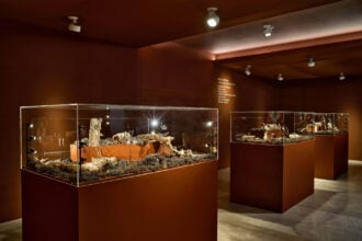 JEWELLERY | 'NEW NATURE'
An exhibition of fine jewellery curated by Carol Woolton